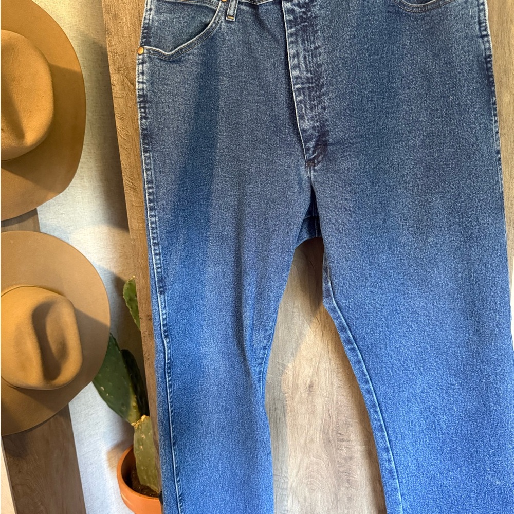 Wrangler Men's Straight Blue Jeans